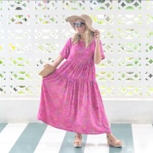 Charming Pink Floral Print Tiered Maxi Dress With Pockets
